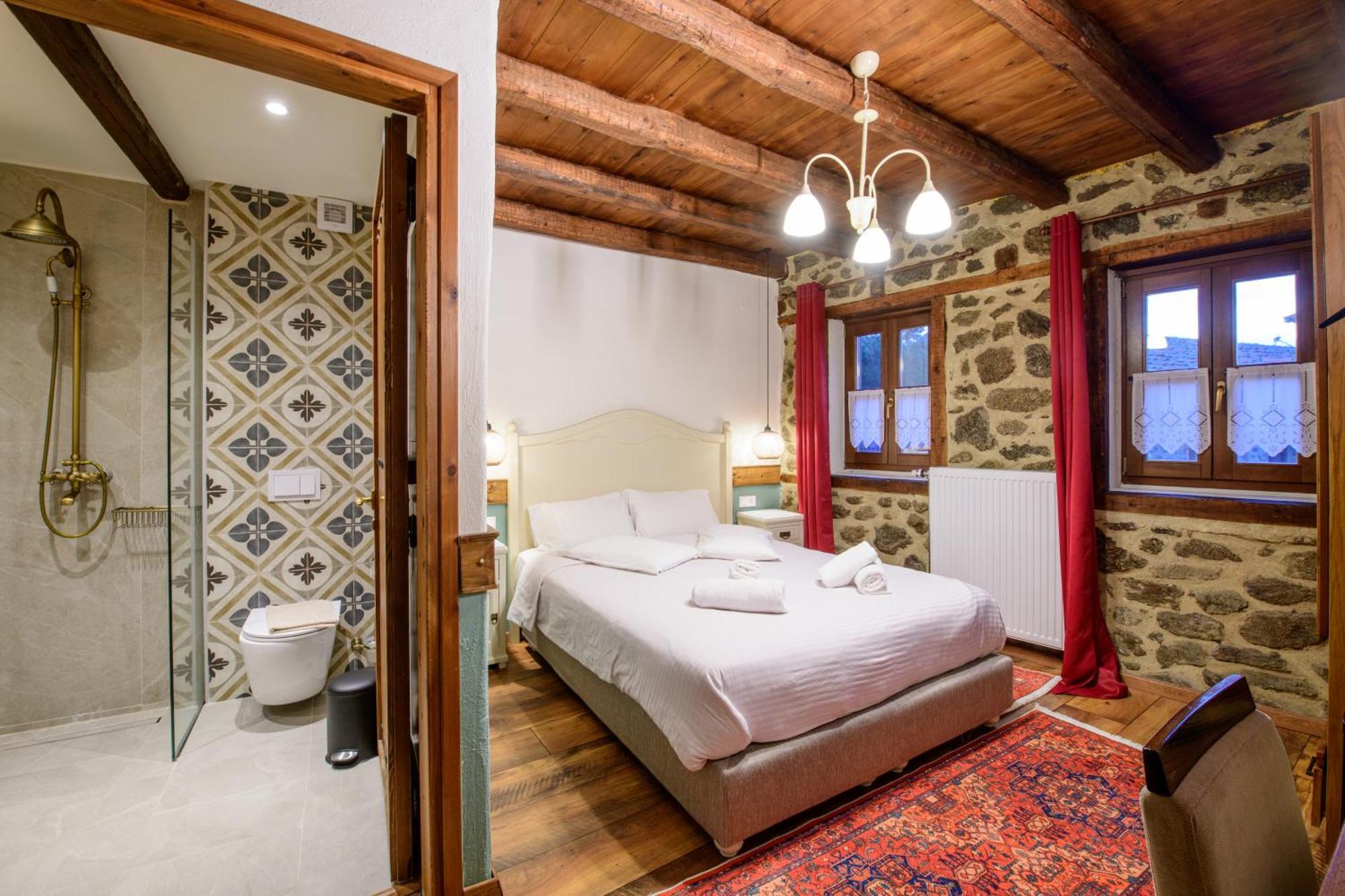 Agios Germanos Hotel Ngoại thất bức ảnh
