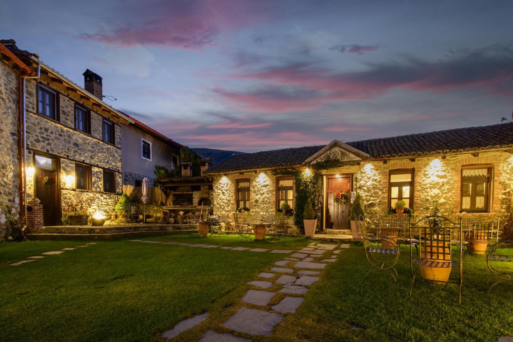 Agios Germanos Hotel Ngoại thất bức ảnh