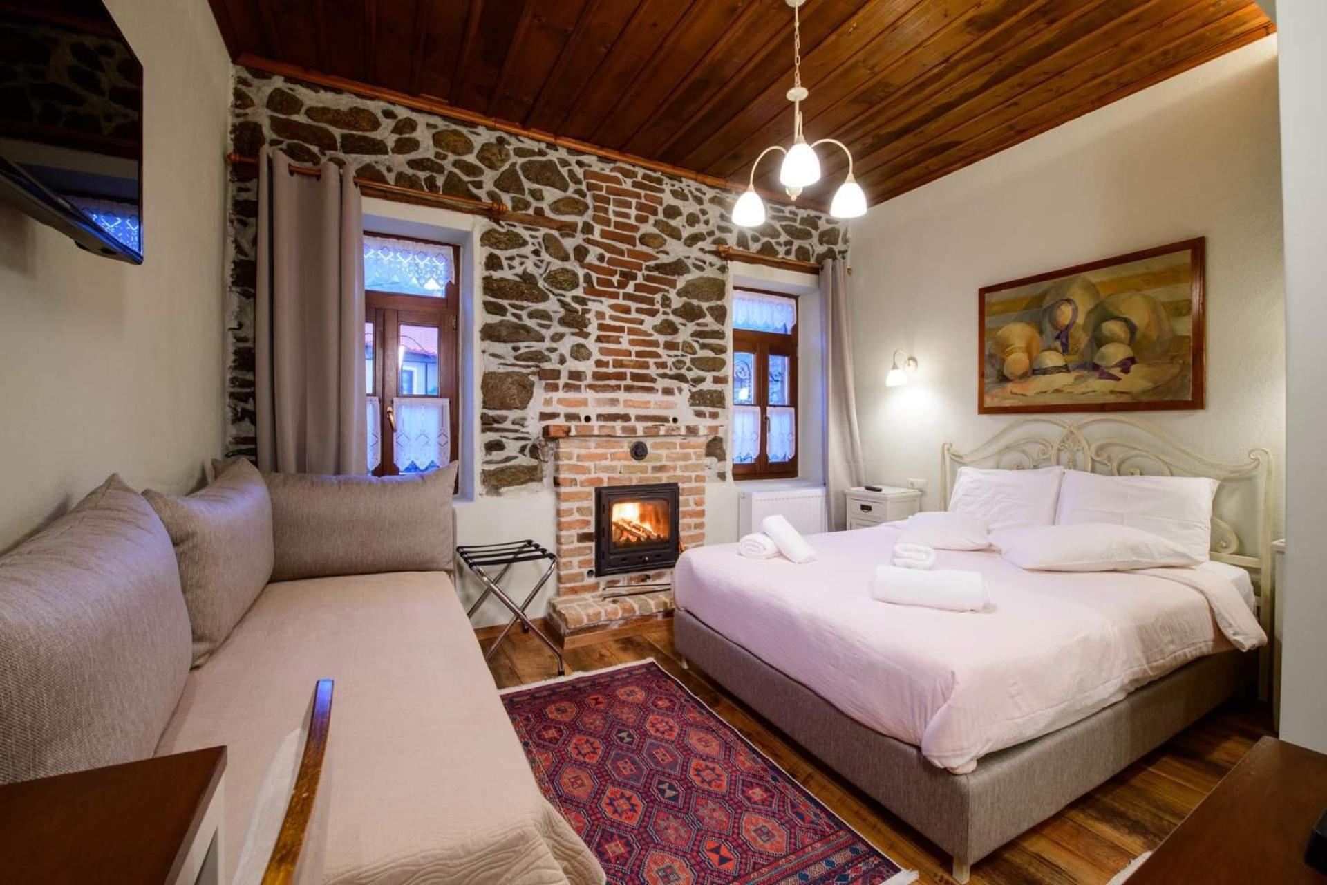 Agios Germanos Hotel Ngoại thất bức ảnh